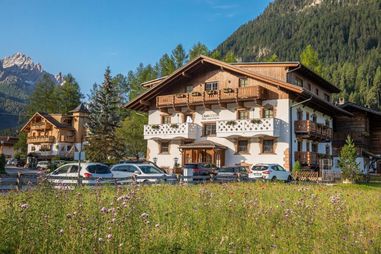 Cima Dodici B&B - Apartments Sexten Exteriör bild