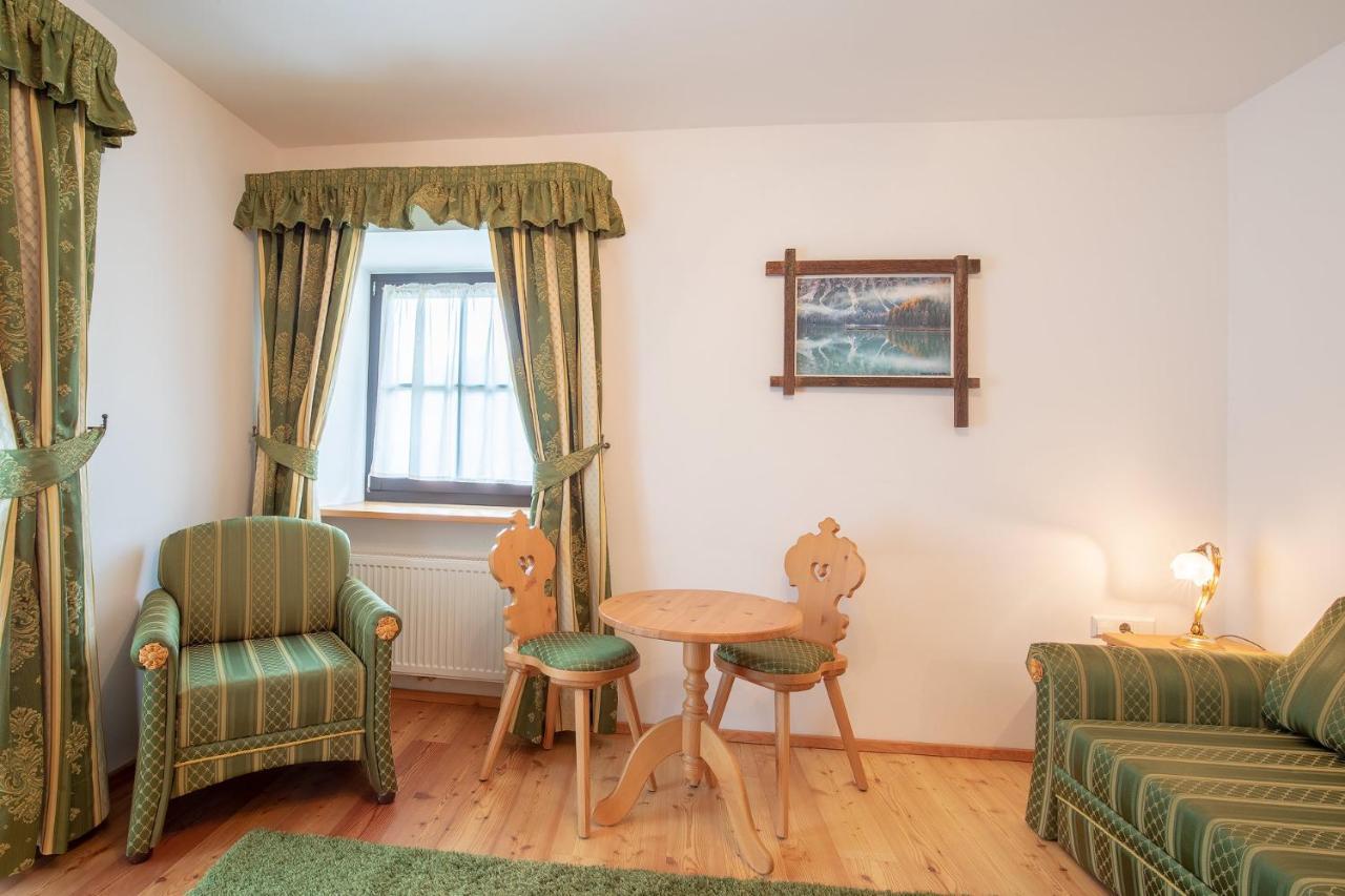 Cima Dodici B&B - Apartments Sexten Exteriör bild